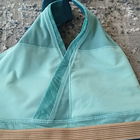 Lululemon crossover tank top - Picture 7 of 8